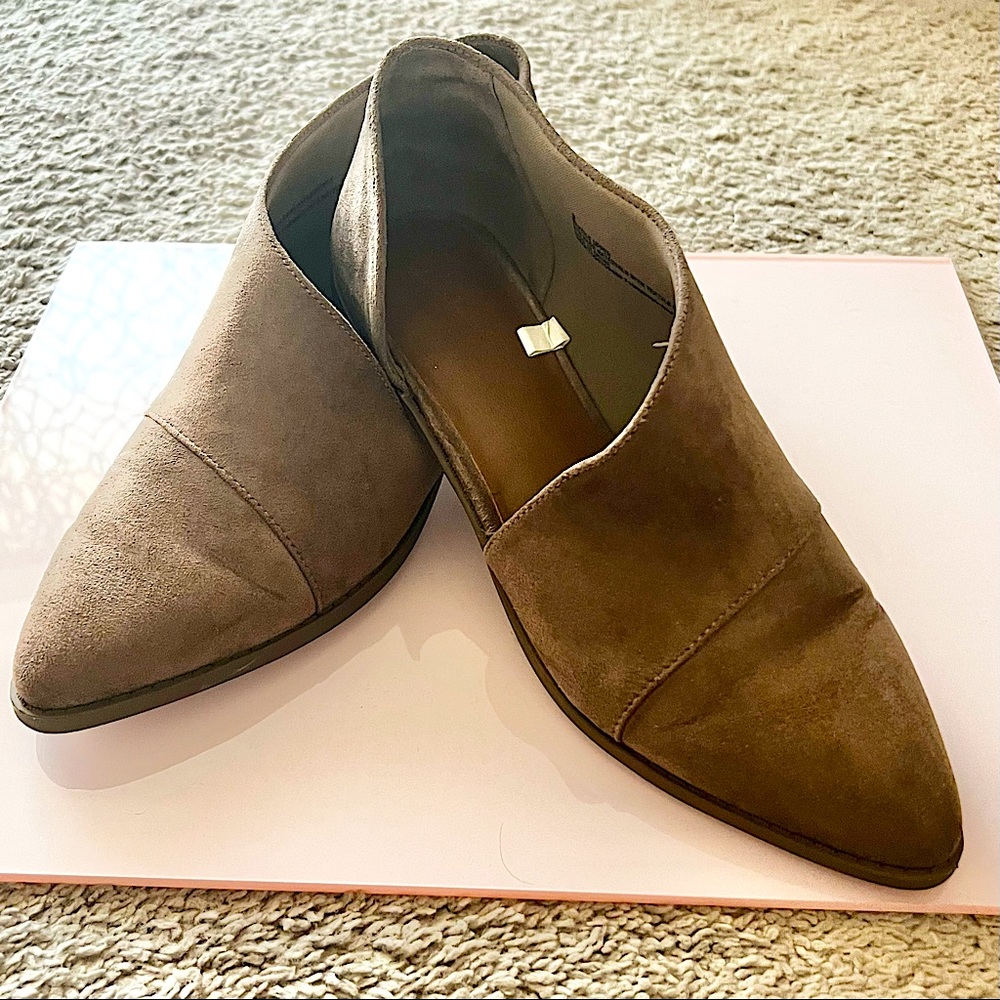 Universal Thread Wenda Taupe Faux Suede Cut Out Booties Women's - Choose Size 9